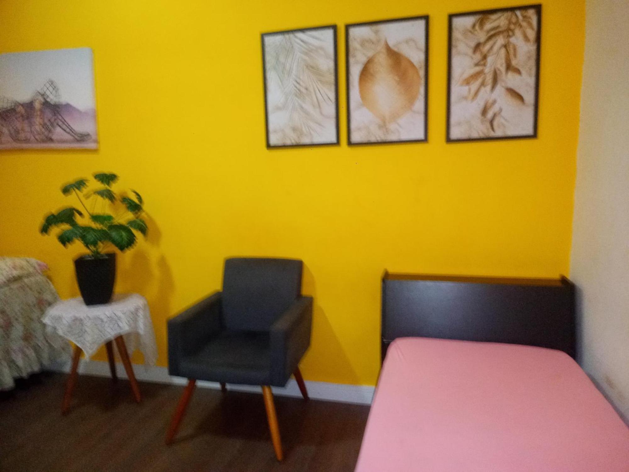 Apartamento Temporada Encantador, Frente A